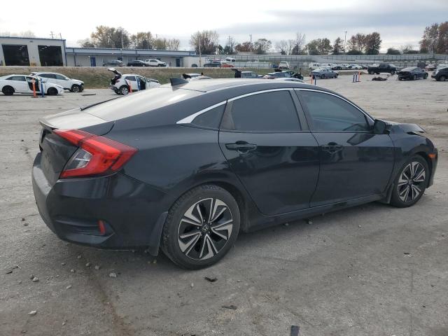 Photo 3 from auction – 2018 HONDA CIVIC EX with VIN 19XFC1F36JE003194