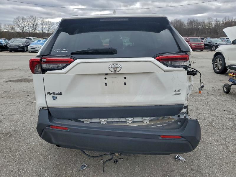 Photo 6 from auction – 2019 TOYOTA RAV4 LE with VIN 2T3F1RFV5KC025751