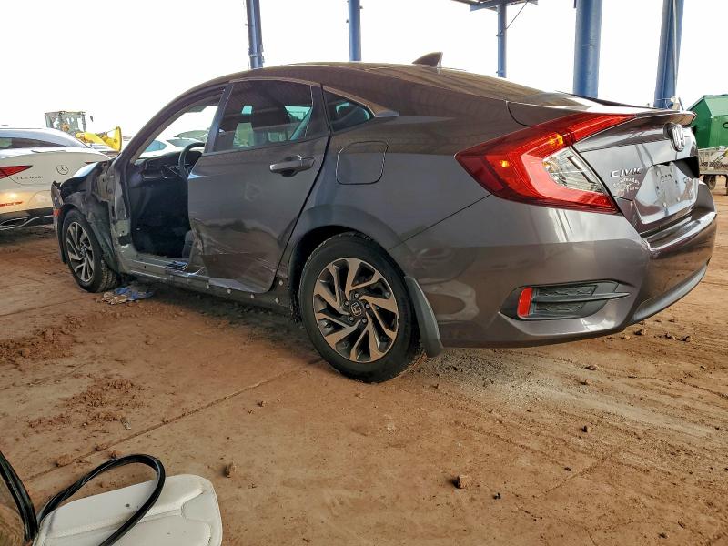 Photo 2 from auction – 2018 HONDA CIVIC EX with VIN 2HGFC2F71JH565843
