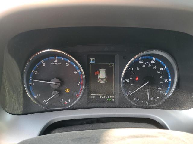 Photo 9 from auction – 2017 TOYOTA RAV4 LIMIT with VIN 2T3DFREV7HW686778