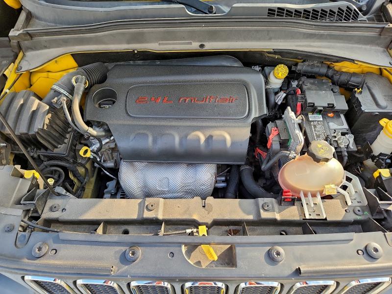 Photo 12 from auction – 2015 JEEP RENEGADE S with VIN ZACCJAAT0FPB64545