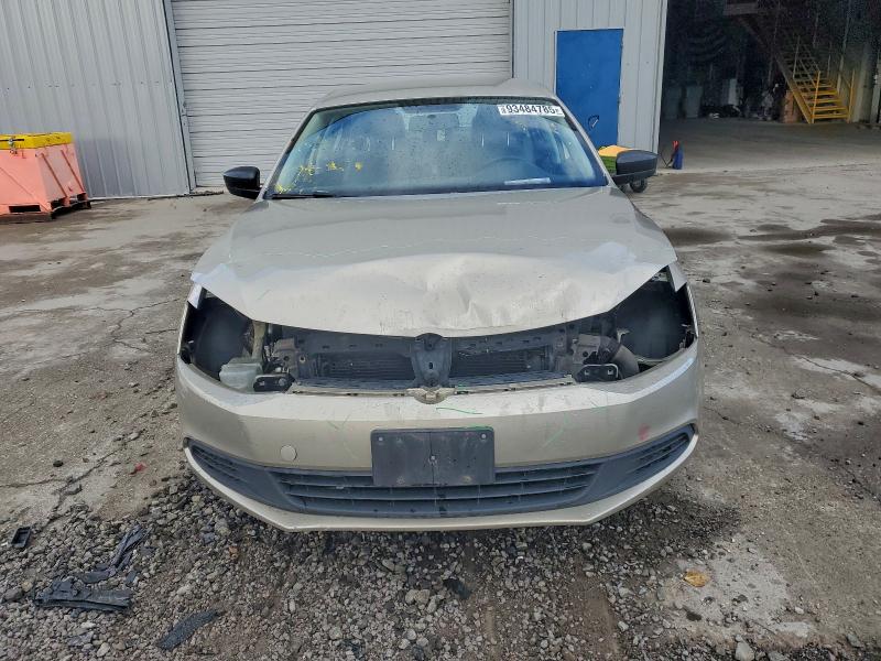 Photo 5 from auction – 2014 VOLKSWAGEN JETTA BASE with VIN 3VW2K7AJ5EM299120