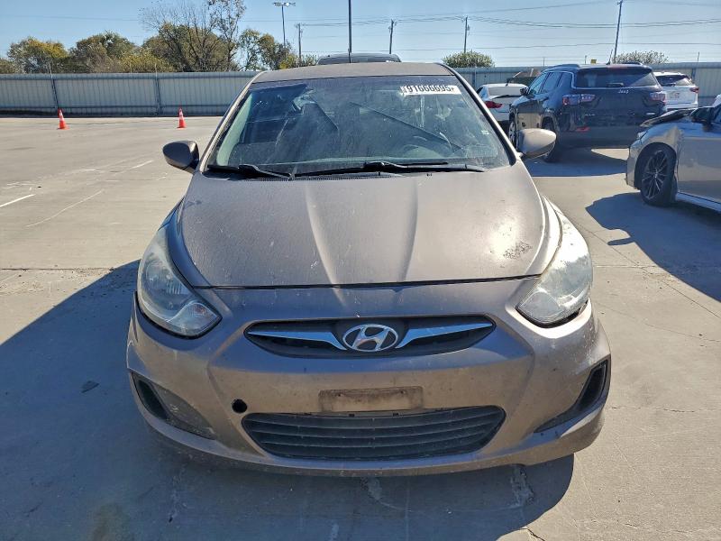 Photo 5 from auction – 2013 HYUNDAI ACCENT GLS with VIN KMHCT5AE4DU100673