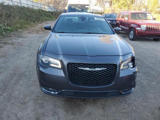Photo 5 from auction – 2017 CHRYSLER 300 S with VIN 2C3CCAGGXHH553263