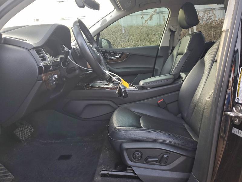 Photo 7 from auction – 2018 AUDI Q7 PRESTIG with VIN WA1VAAF7XJD044184