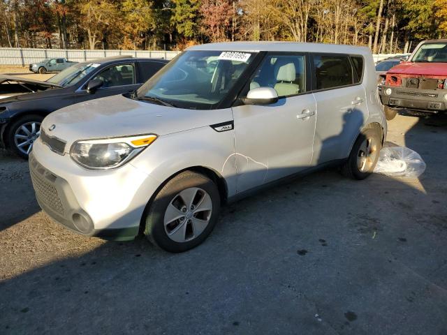 KIA SOUL 2015 with VIN KNDJN2A25F7794978 - Photo from auction