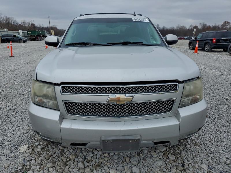 Photo 5 from auction – 2011 CHEVROLET AVALANCHE with VIN 3GNTKFE39BG169436