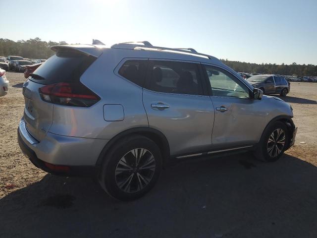 Photo 3 from auction – 2018 NISSAN ROGUE S with VIN JN8AT2MT6JW455045