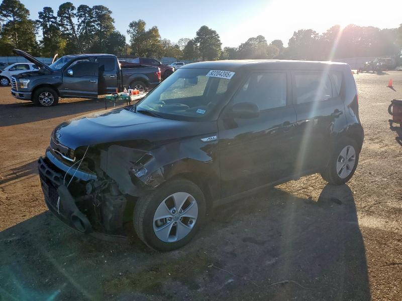 Photo 1 from auction – 2016 KIA SOUL with VIN KNDJN2A21G7392537