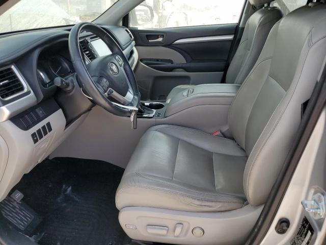 Photo 7 from auction – 2016 TOYOTA HIGHLANDER with VIN 5TDKKRFH8GS155584