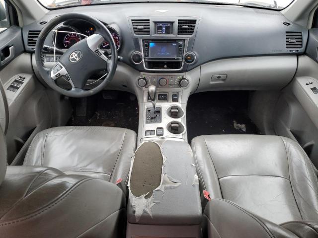 Фото 8 с аукциона – 2013 TOYOTA HIGHLANDER с VIN 5TDBK3EH2DS253388