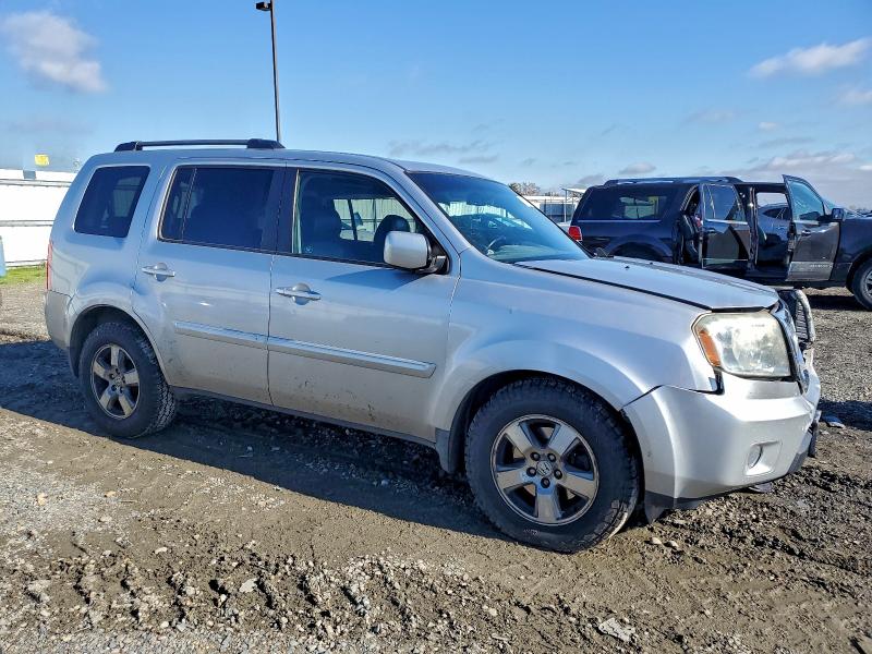 Photo 4 from auction – 2011 HONDA PILOT EXL with VIN 5FNYF4H56BB030486