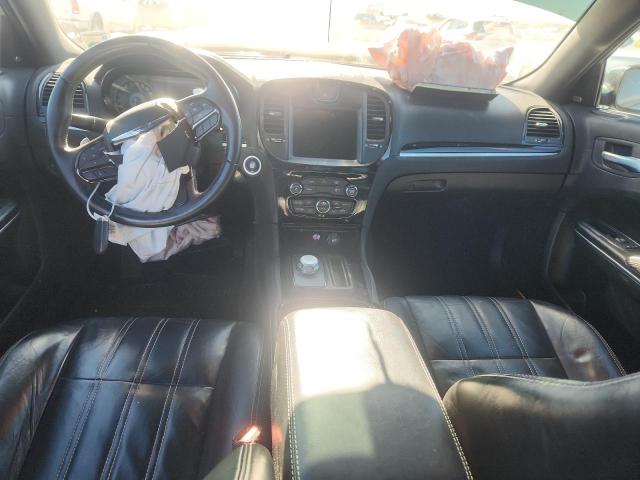 Photo 8 from auction – 2018 CHRYSLER 300 with VIN 2C3CCABG1JH214453