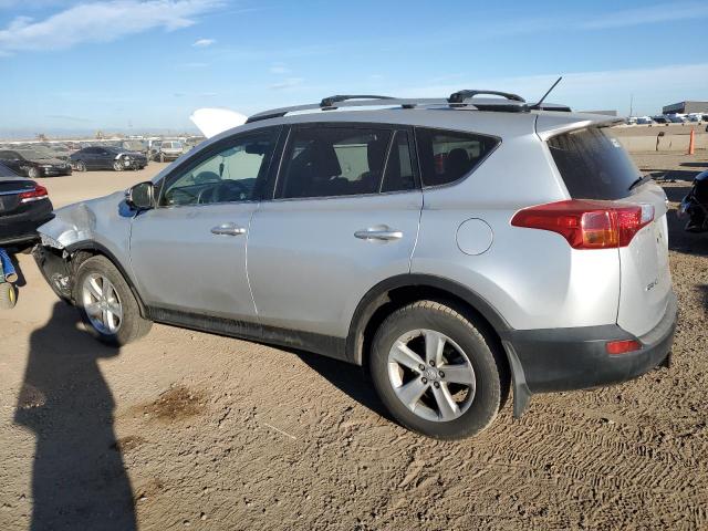 Photo 2 from auction – 2014 TOYOTA RAV4 XLE with VIN JTMRFREV3ED089433
