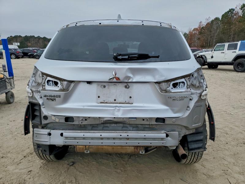 Foto 6 de la subasta – 2017 MITSUBISHI OUTLANDER con VIN JA4AP3AUXHZ034385