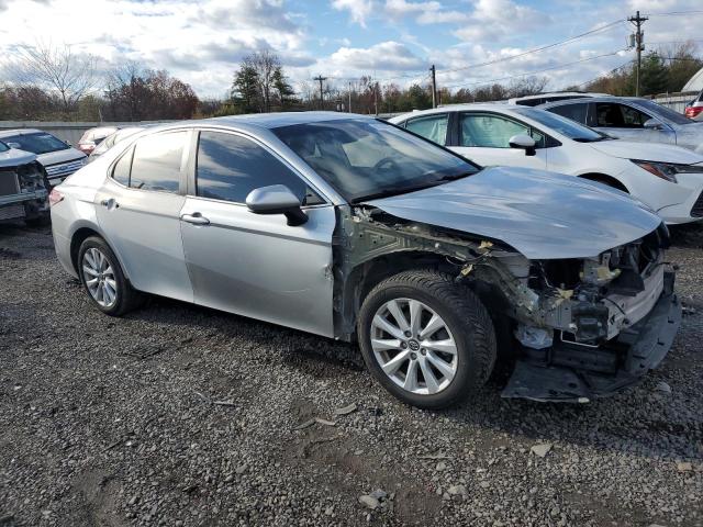 Photo 4 from auction – 2020 TOYOTA CAMRY LE with VIN 4T1C11AK8LU915526
