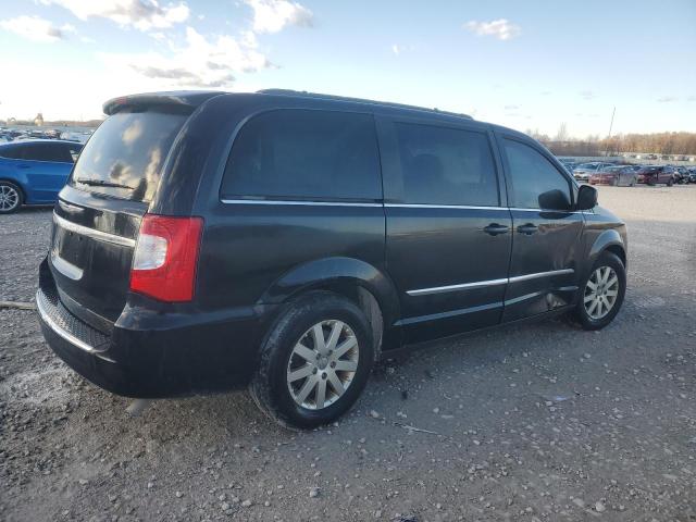 Photo 3 from auction – 2015 CHRYSLER TOWN & COU with VIN 2C4RC1BG9FR751787