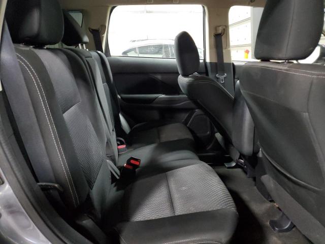 Photo 11 from auction – 2016 MITSUBISHI OUTLANDER with VIN JA4AZ3A33GZ032395