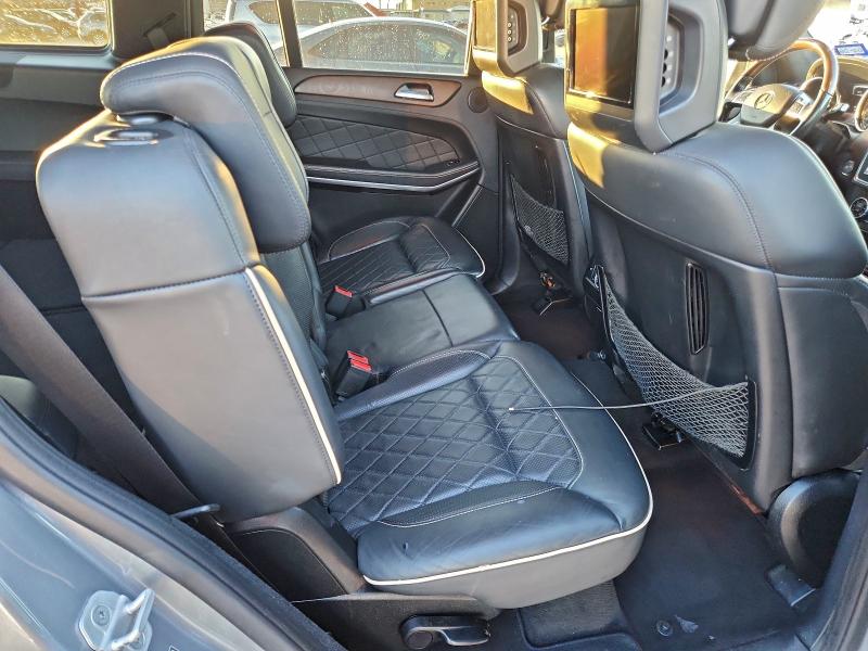 Photo 10 from auction – 2015 MERCEDES-BENZ GL 550 4MA with VIN 4JGDF7DE0FA512497