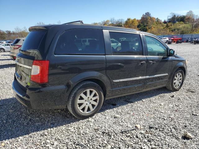 Photo 3 from auction – 2016 CHRYSLER TOWN AND C with VIN 2C4RC1BG6GR148099
