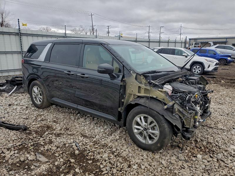 Photo 4 from auction – 2024 KIA CARNIVAL with VIN KNDNB4H33R6441461