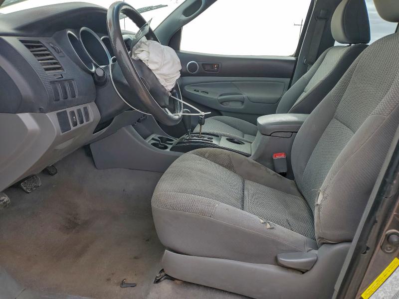 Photo 7 from auction – 2011 TOYOTA TACOMA with VIN 5TFTU4GN8BX007220