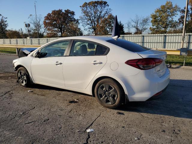 Photo 2 from auction – 2018 KIA FORTE LX with VIN 3KPFK4A70JE243758