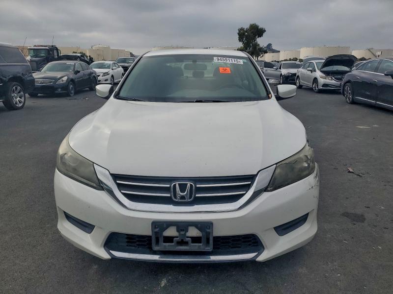 Photo 5 from auction – 2014 HONDA ACCORD LX with VIN 1HGCR2F3XEA196600
