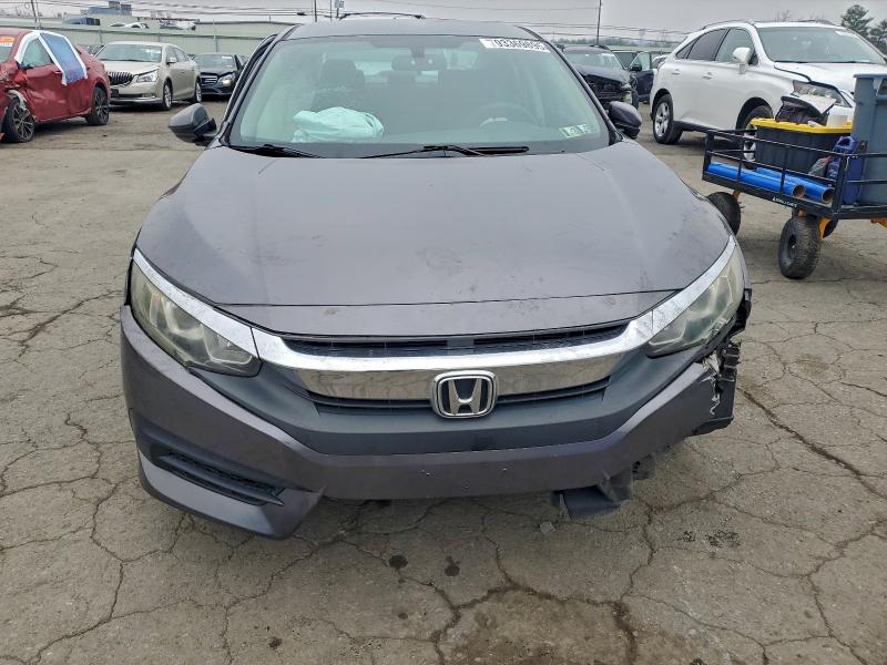 Photo 5 from auction – 2016 HONDA CIVIC LX with VIN 19XFC2F57GE220687