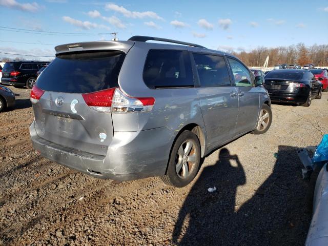 Photo 3 from auction – 2011 TOYOTA SIENNA LE with VIN 5TDKK3DC7BS155234
