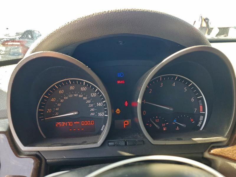 Снимка 9 от търг – 2003 BMW Z4 2.5 с VIN 4USBT33463LS47939