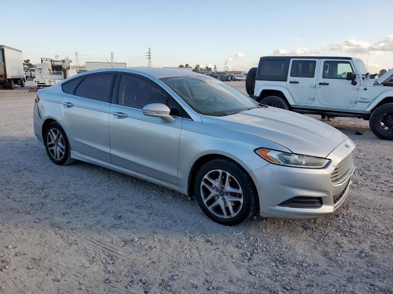 Photo 4 from auction – 2014 FORD FUSION SE with VIN 3FA6P0H76ER322744