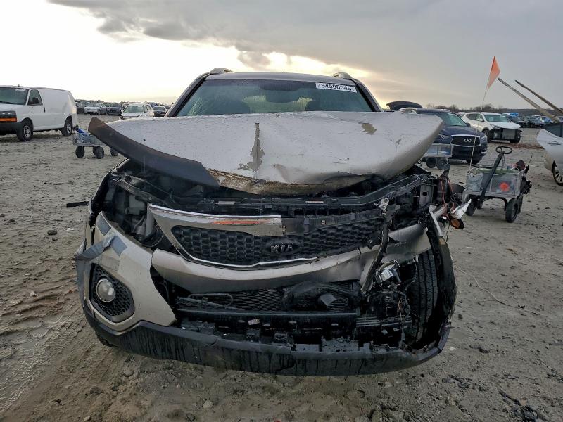 Photo 5 from auction – 2012 KIA SORENTO BA with VIN 5XYKT3A64CG283361