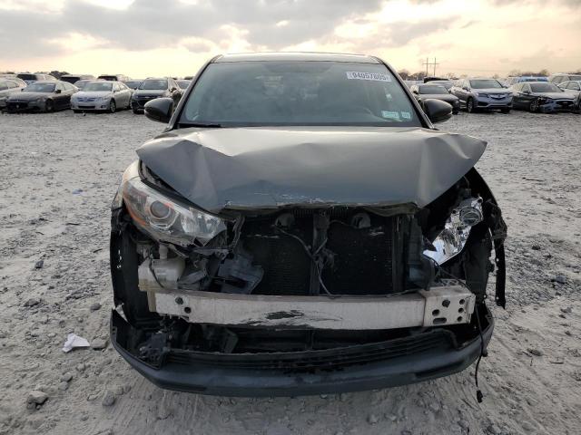 Photo 5 from auction – 2015 TOYOTA HIGHLANDER with VIN 5TDBKRFH7FS094193