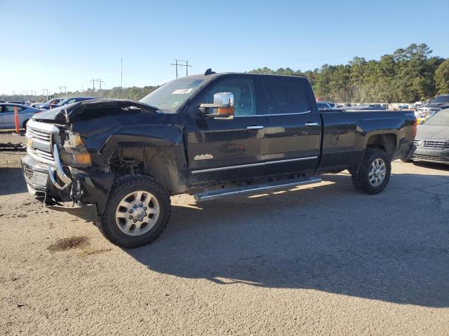 CHEVROLET SILVERADO 2015 with VIN 1GC4K1E88FF677318 - Photo from auction