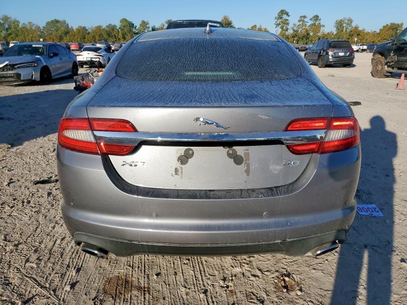 Photo 6 from auction – 2013 JAGUAR XF with VIN SAJWA0E72D8S77660