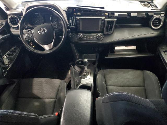 Photo 8 from auction – 2017 TOYOTA RAV4 XLE with VIN JTMRFREV9HD213189