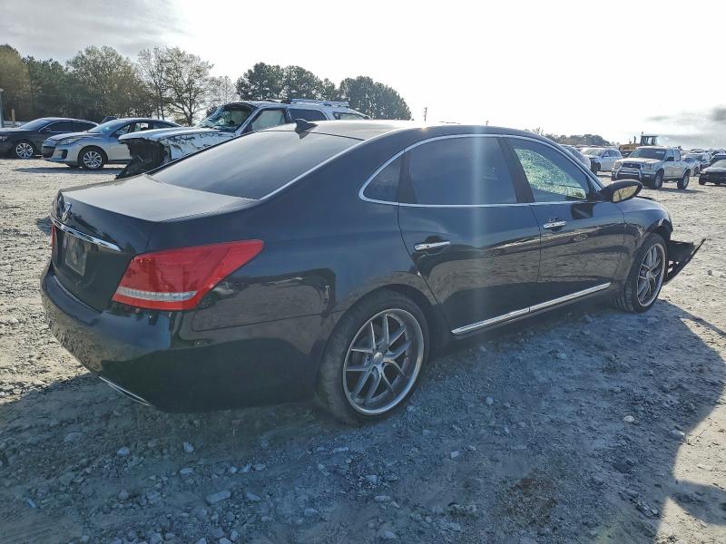 Photo 3 from auction – 2014 HYUNDAI EQUUS with VIN KMHGH4JH0EU083136