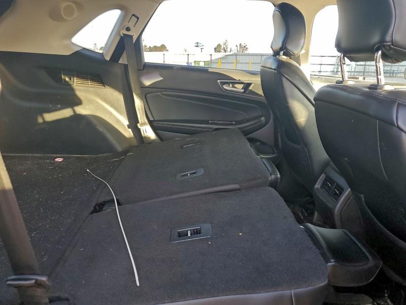 Photo 11 from auction – 2018 FORD EDGE TITAN with VIN 2FMPK3K87JBC13620