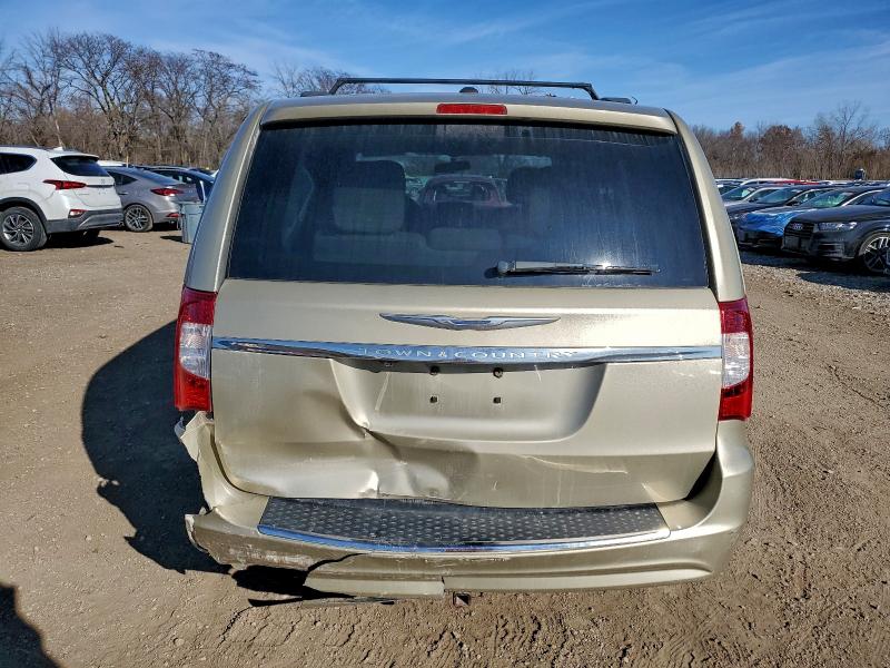 Photo 6 from auction – 2011 CHRYSLER TOWN & COU with VIN 2A4RR5DG1BR798609