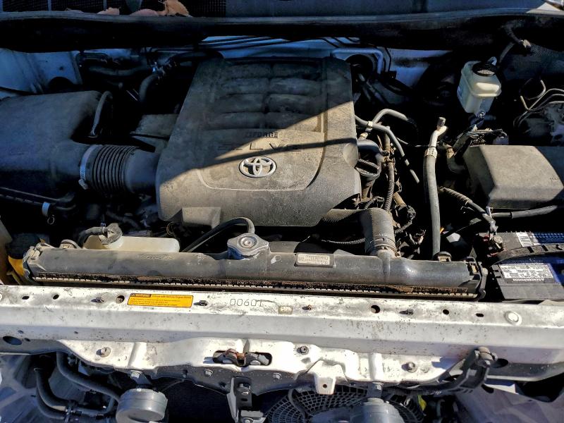 Photo 12 from auction – 2011 TOYOTA SEQUOIA PL with VIN 5TDDW5G12BS043461