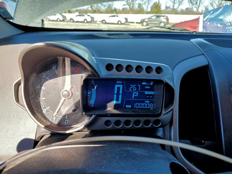 Photo 9 from auction – 2016 CHEVROLET SONIC LT with VIN 1G1JC5SHXG4171829