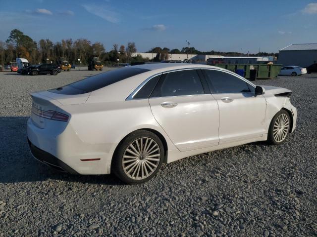 Photo 3 from auction – 2017 LINCOLN MKZ RESERV with VIN 3LN6L5E98HR602478