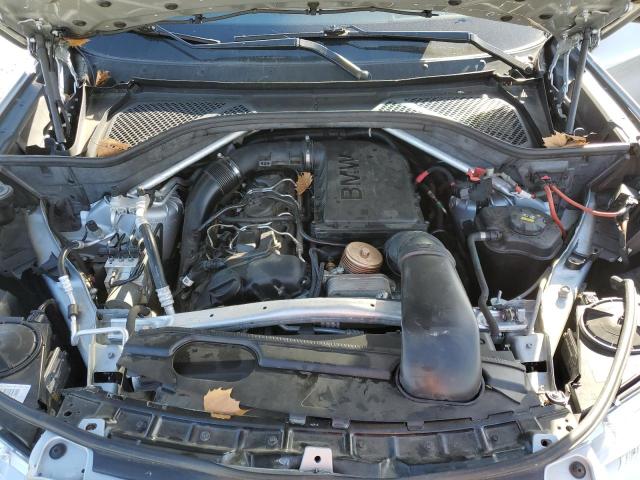 Photo 12 from auction – 2015 BMW X5 XDRIVE3 with VIN 5UXKR0C51F0P14877