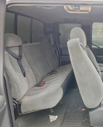 Photo 10 from auction – 2004 CHEVROLET SILVERADO with VIN 1GCHK29G74E283823