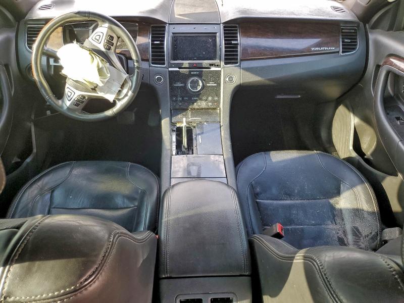 Photo 8 from auction – 2018 FORD TAURUS LIM with VIN 1FAHP2F80JG102257