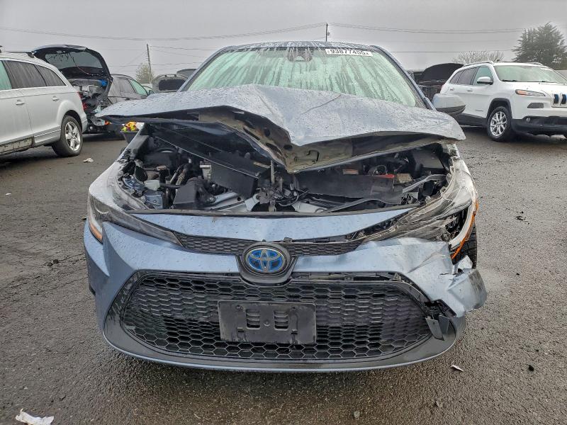 Photo 5 from auction – 2021 TOYOTA COROLLA LE with VIN JTDEAMDE3MJ015494
