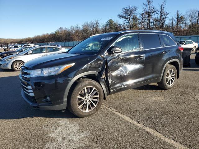 Foto 1 de la subasta – 2018 TOYOTA HIGHLANDER con VIN 5TDJZRFH8JS538536
