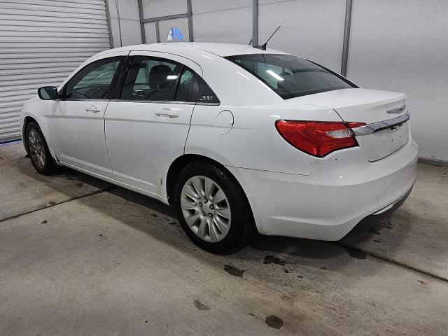 Photo 2 from auction – 2014 CHRYSLER 200 LX with VIN 1C3CCBAB9EN122287