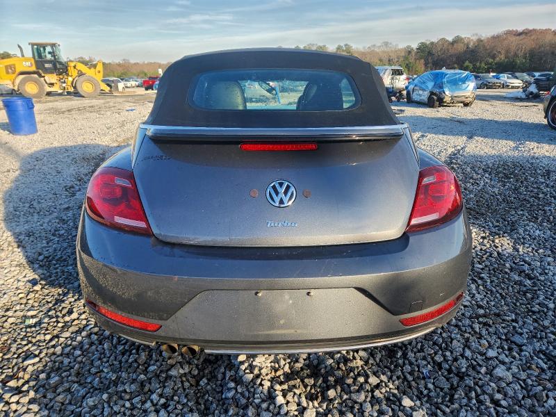 Photo 6 from auction – 2018 VOLKSWAGEN BEETLE S with VIN 3VW5DAAT8JM515073